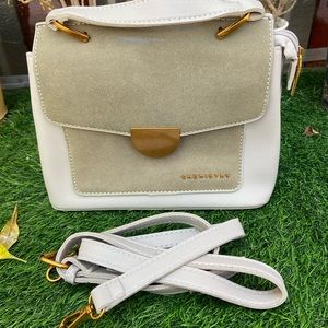 Chemistry medium size sling bag
